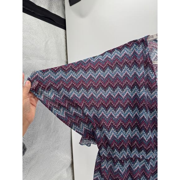 Maurices True Y2K  kimono-style top chevron pattern with teal attached tank top - Picture 5 of 7